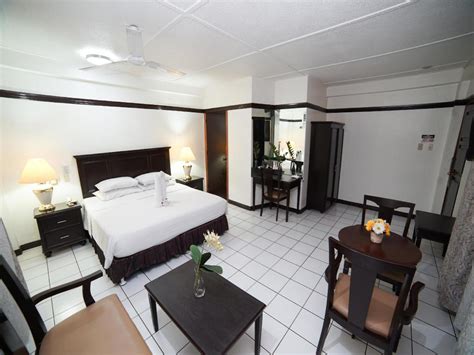 Orchid Inn Resort in Angeles / Clark .